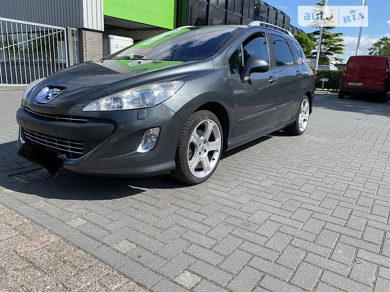 Универсал Peugeot 308 2008 в Киеве