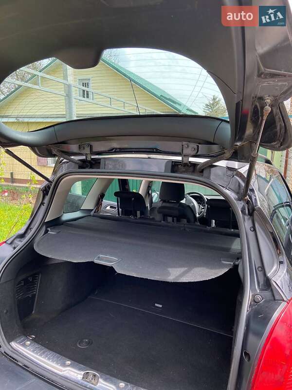 Універсал Peugeot 308 2011 в Полтаві