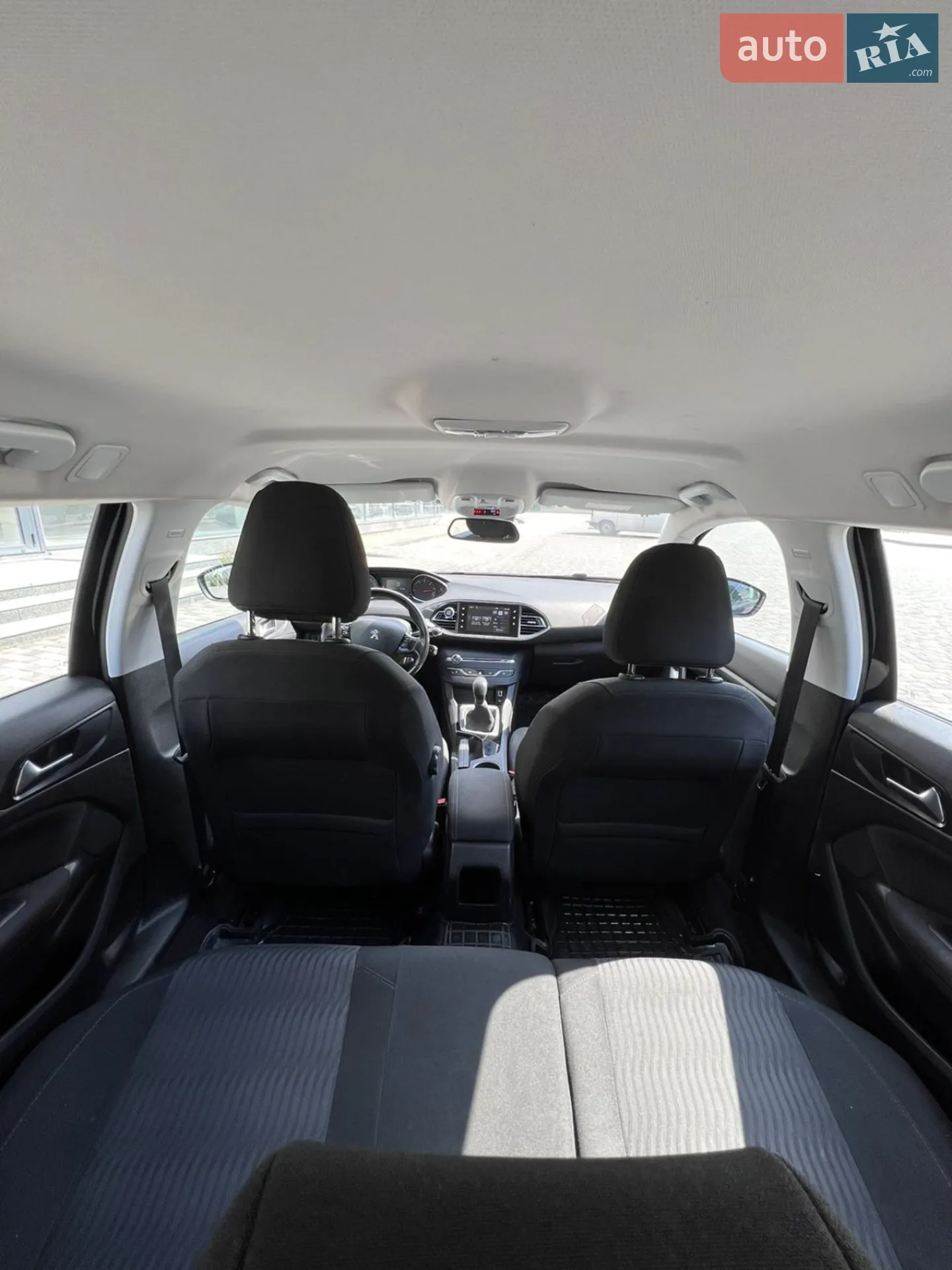 2015 Peugeot 308 - мініатюра 8