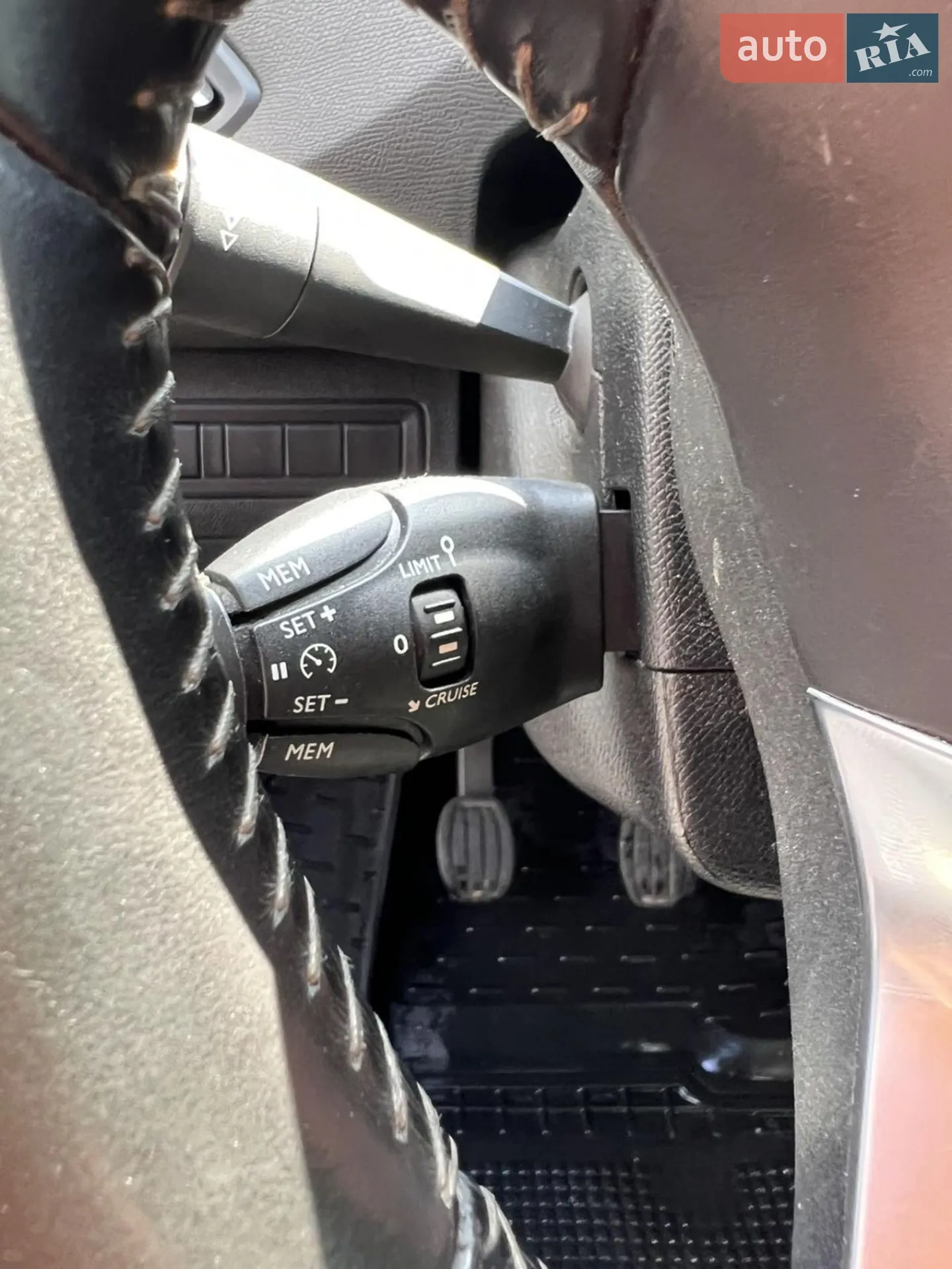 2015 Peugeot 308 - мініатюра 9