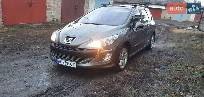 Універсал Peugeot 308 2009 в Чернівцях