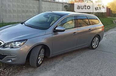 Универсал Peugeot 308 2015 в Львове