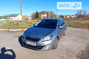 Универсал Peugeot 308 2015 в Львове