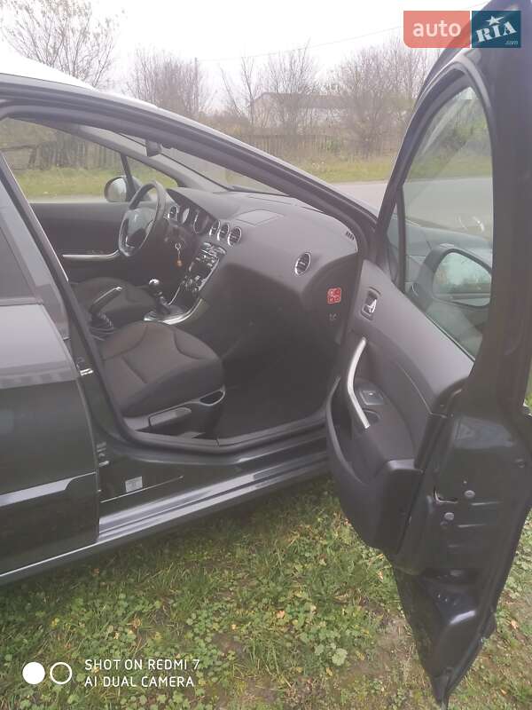 Универсал Peugeot 308 2013 в Луцке