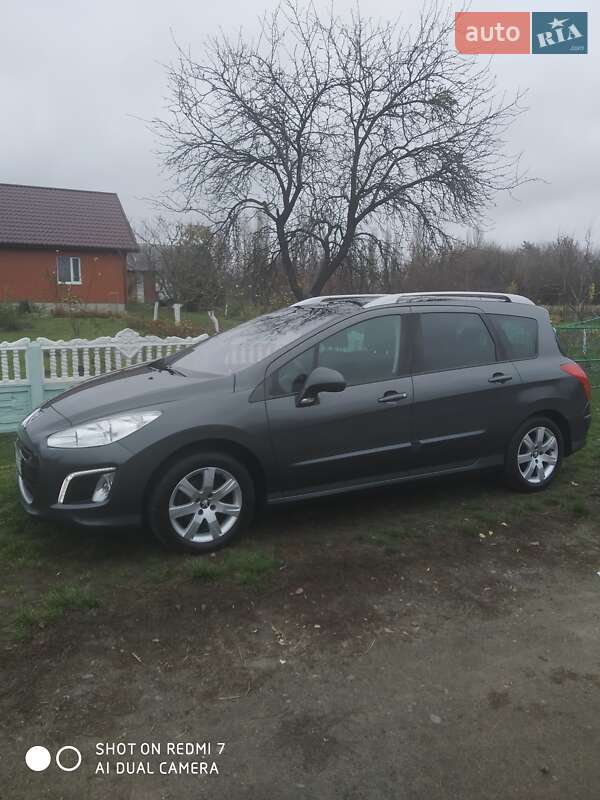 Универсал Peugeot 308 2013 в Луцке