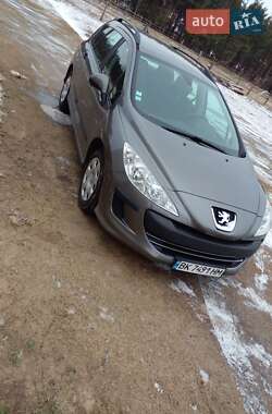 Універсал Peugeot 308 2009 в Рокитному