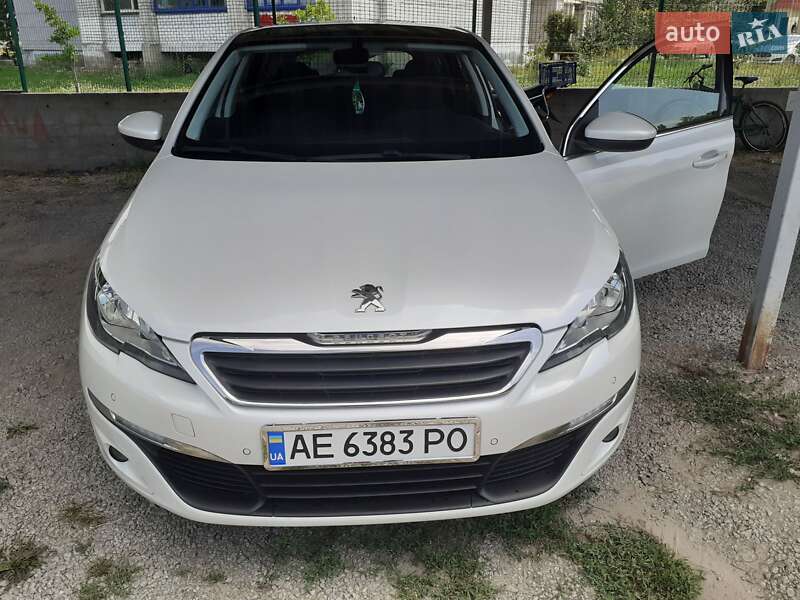 Универсал Peugeot 308 2014 в Павлограде