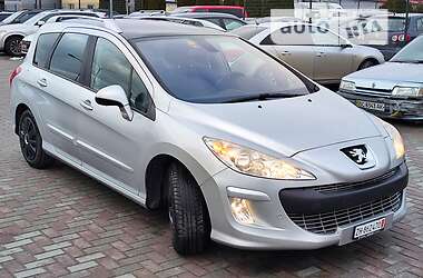 Універсал Peugeot 308 2010 в Львові