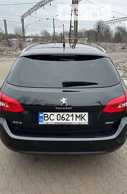Універсал Peugeot 308 2015 в Львові