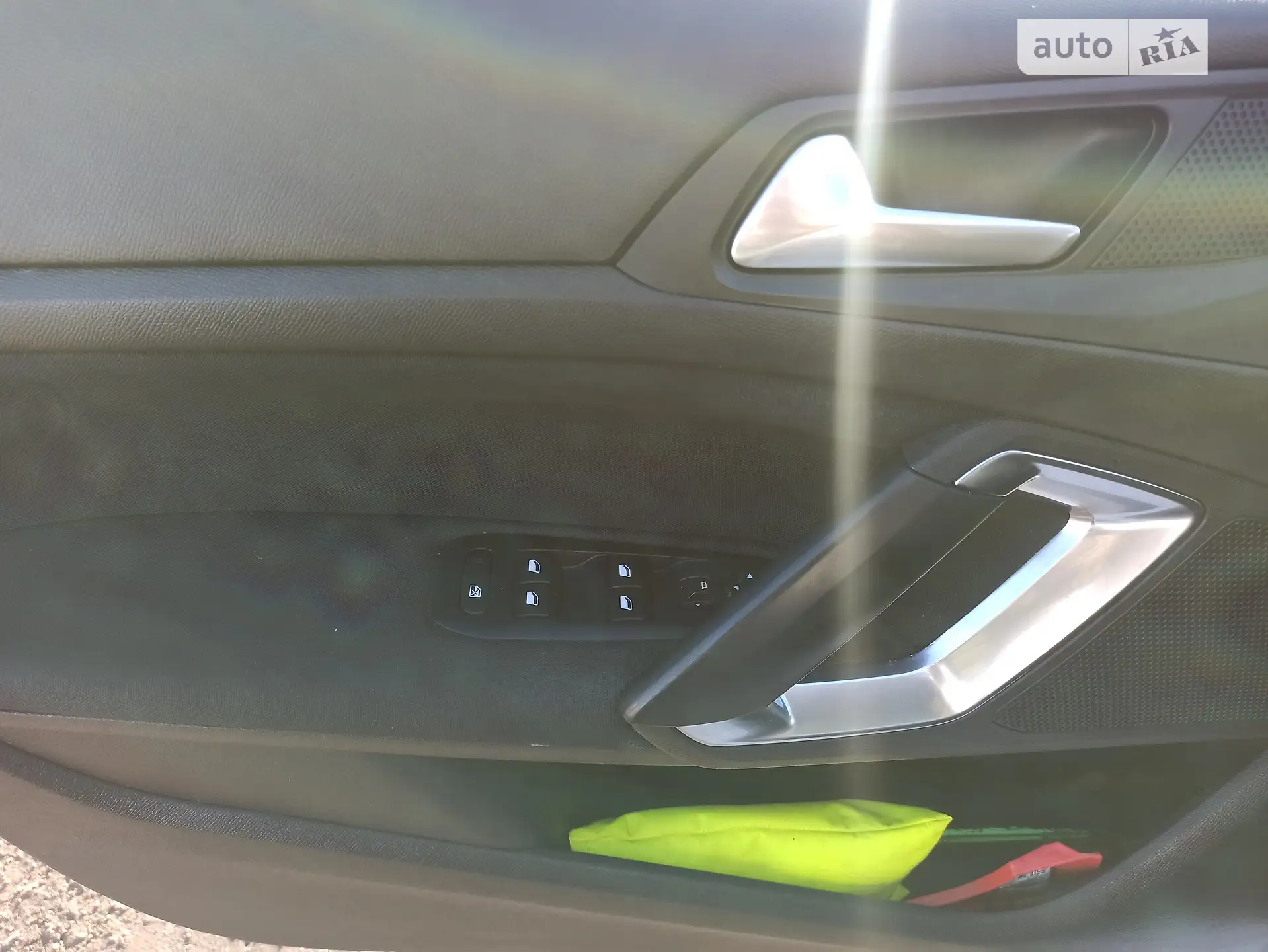 2015 Peugeot 308 - мініатюра 22