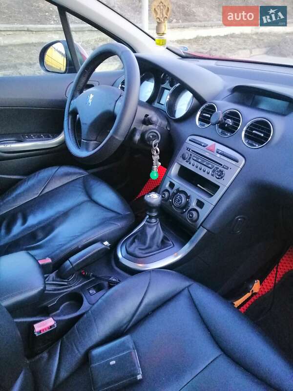 Универсал Peugeot 308 2008 в Ровно