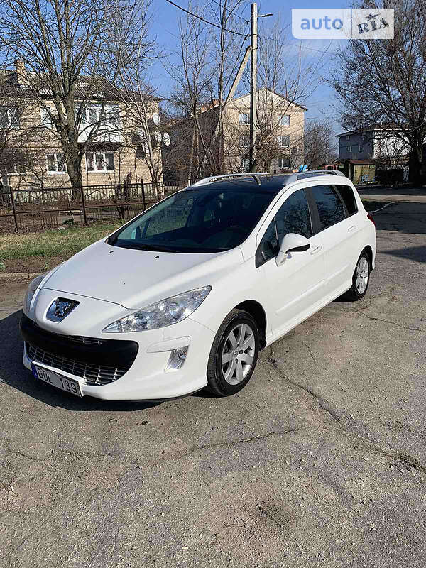 Универсал Peugeot 308 2009 в Запорожье