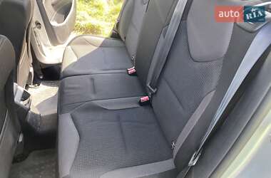 Хэтчбек Peugeot 308 2011 в Киеве