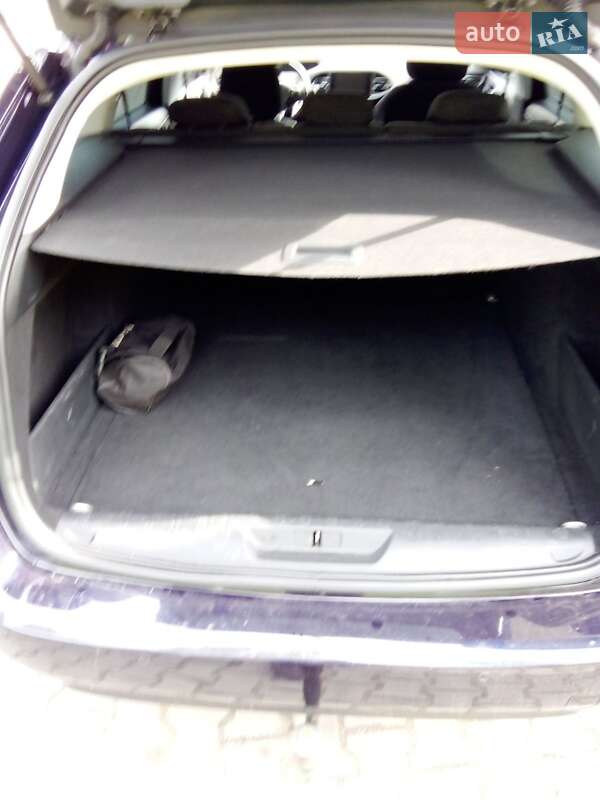 Універсал Peugeot 308 2015 в Києві