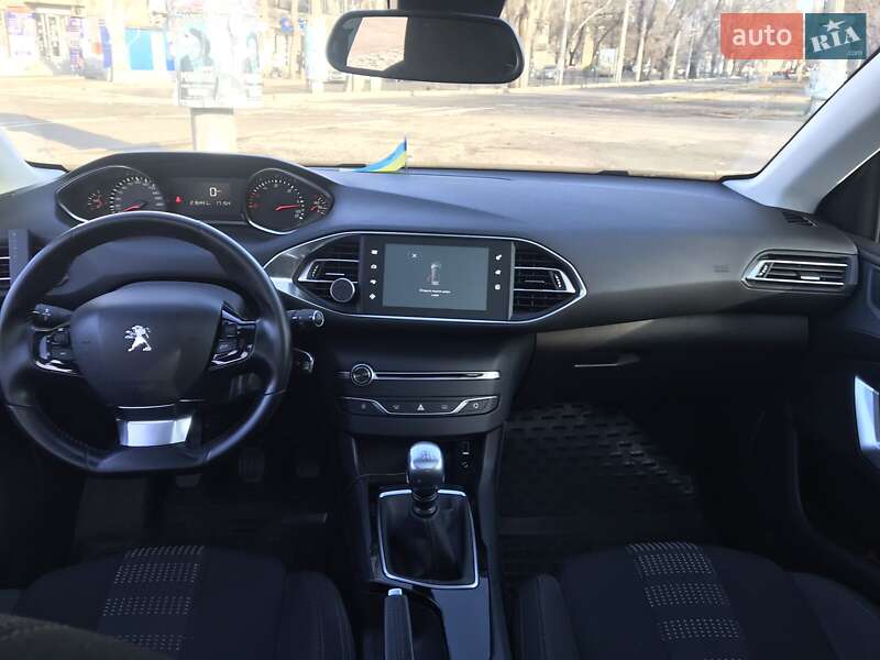 Універсал Peugeot 308 2015 в Одесі