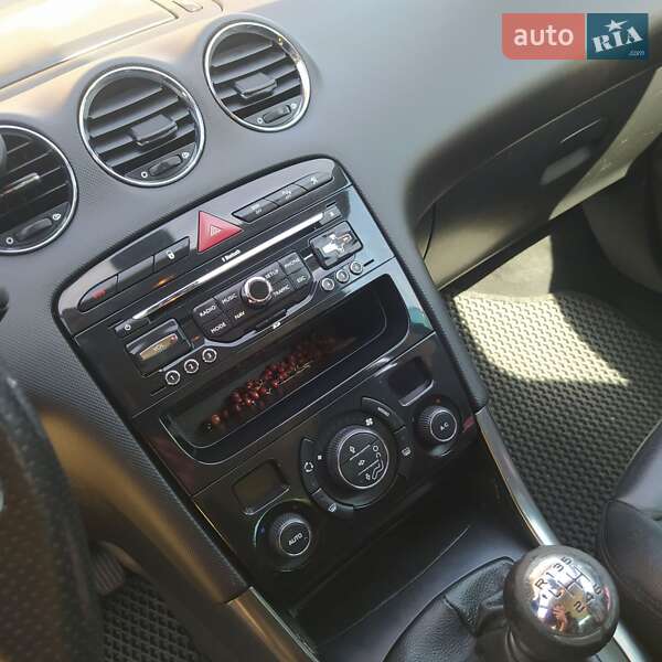 Универсал Peugeot 308 2011 в Ивано-Франковске фото 24 Универсал Peugeot 308 2011 в Ивано-Франковске