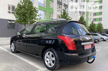 Универсал Peugeot 308 2010 в Киеве