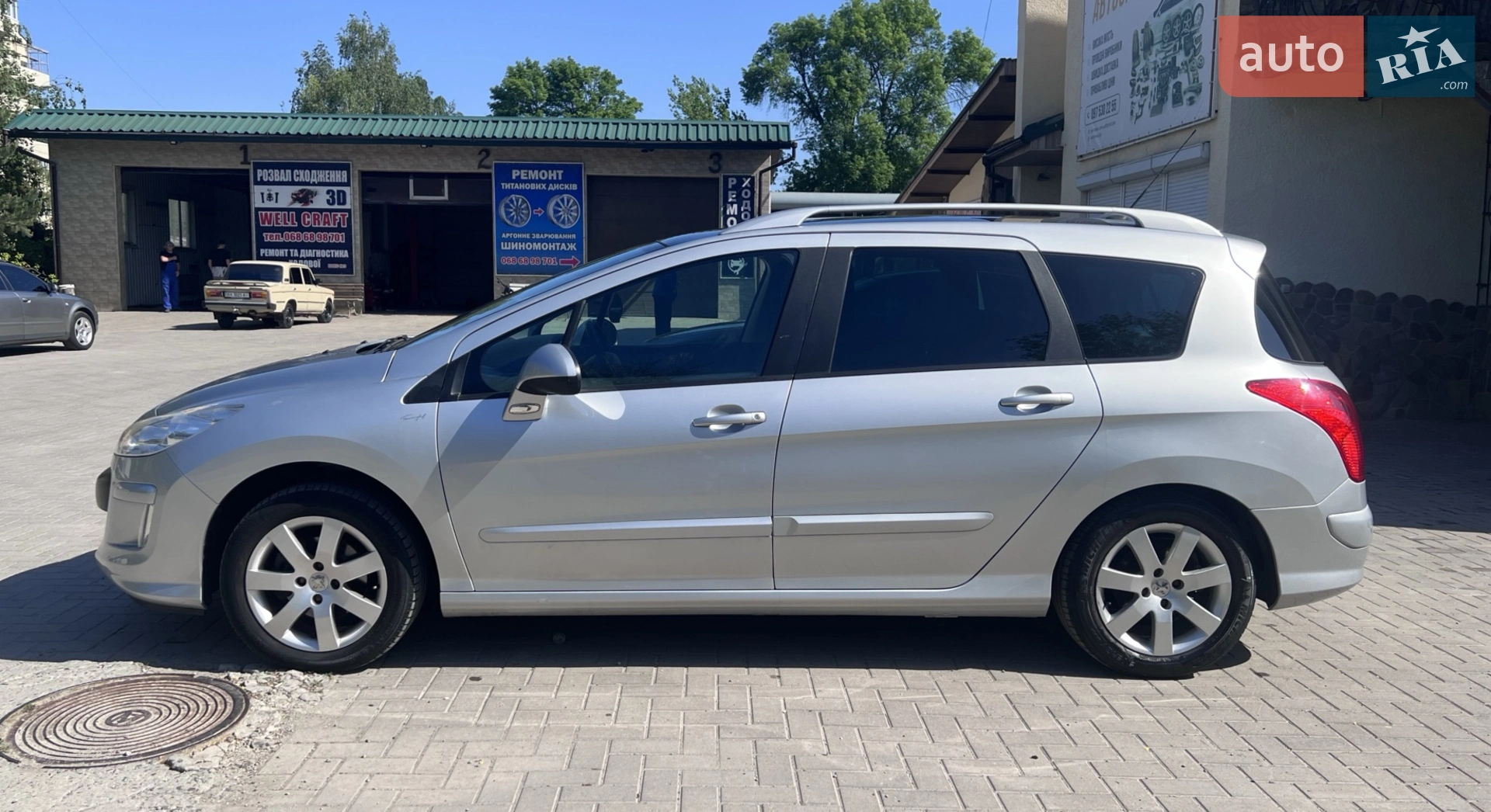 2010 Peugeot 308 - мініатюра 8
