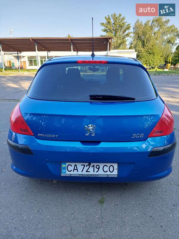 Хетчбек Peugeot 308 2010 в Тальному