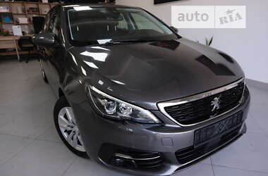 Хетчбек Peugeot 308 2020 в 