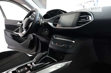 Хетчбек Peugeot 308 2020 в 