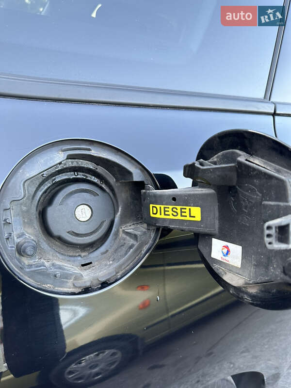 Универсал Peugeot 308 2015 в Каменском