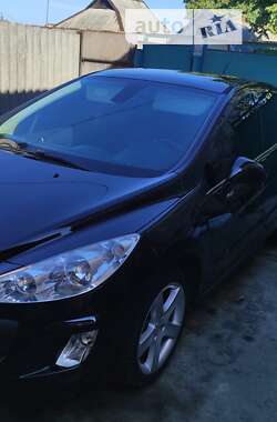 Хетчбек Peugeot 308 2010 в Селидовому