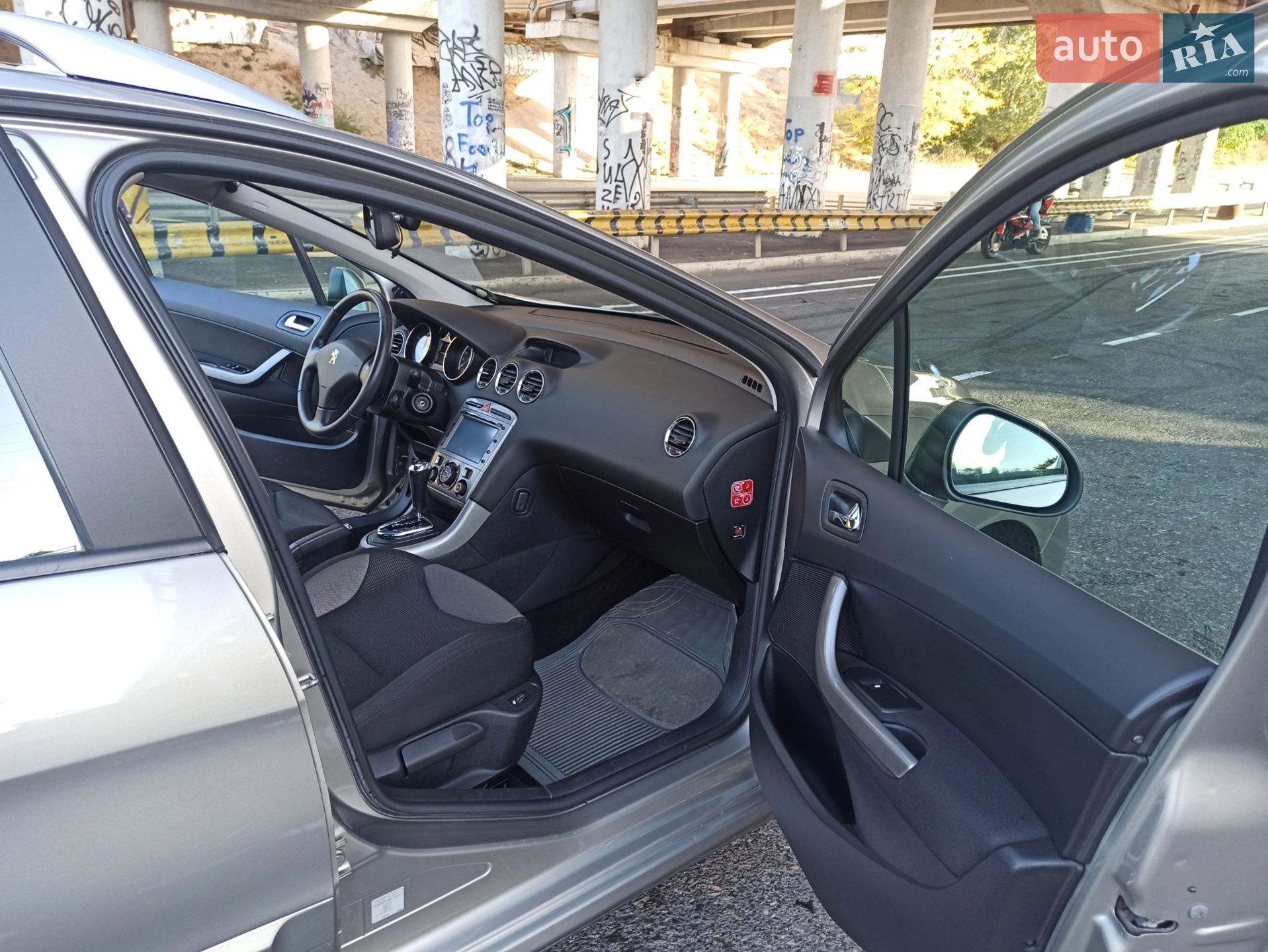 2011 Peugeot 308 - мініатюра 18