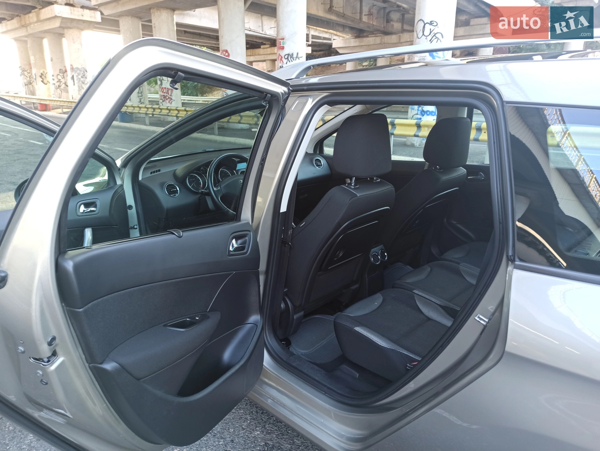 2011 Peugeot 308 - мініатюра 21