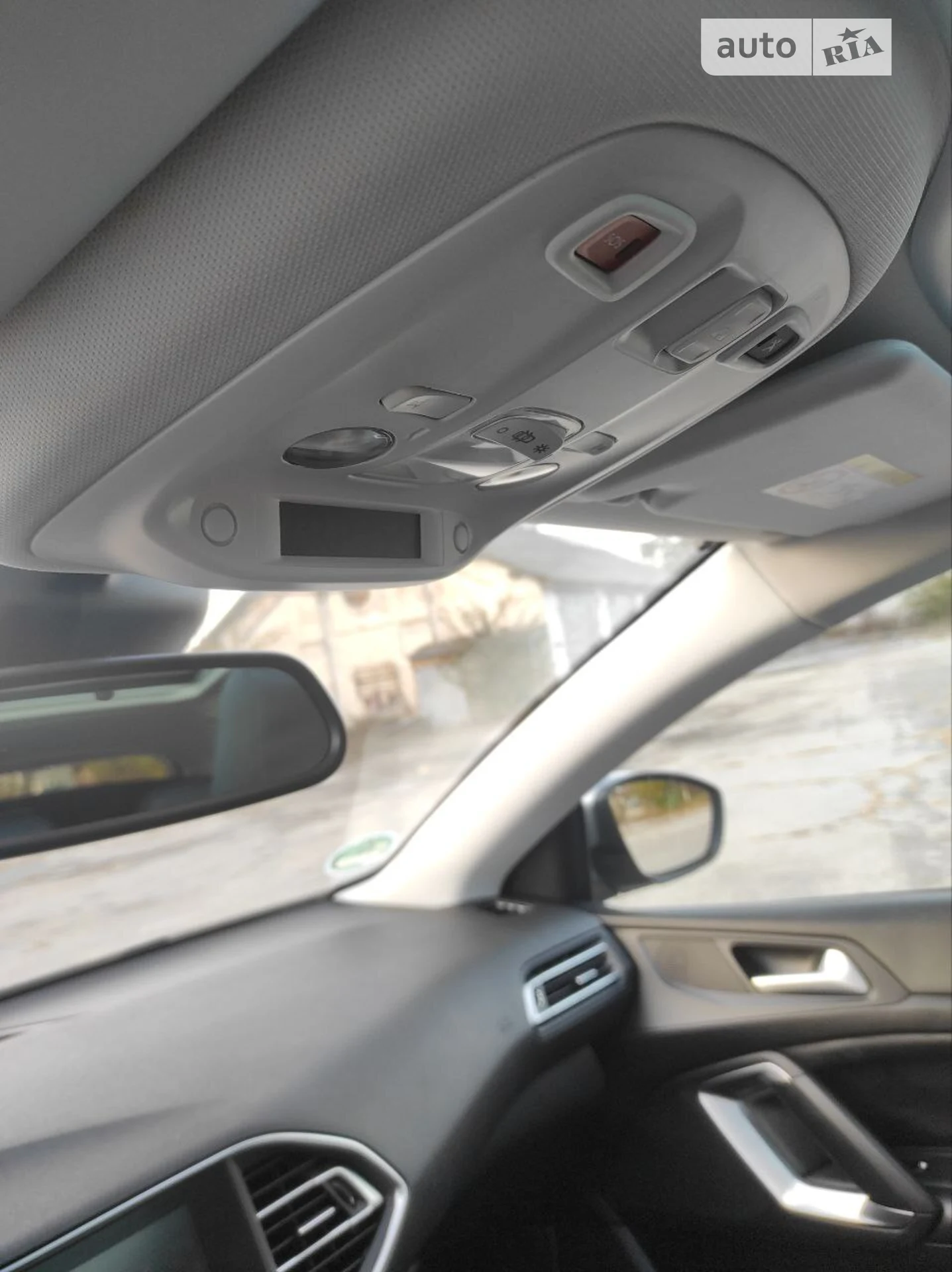 2015 Peugeot 308 - мініатюра 21
