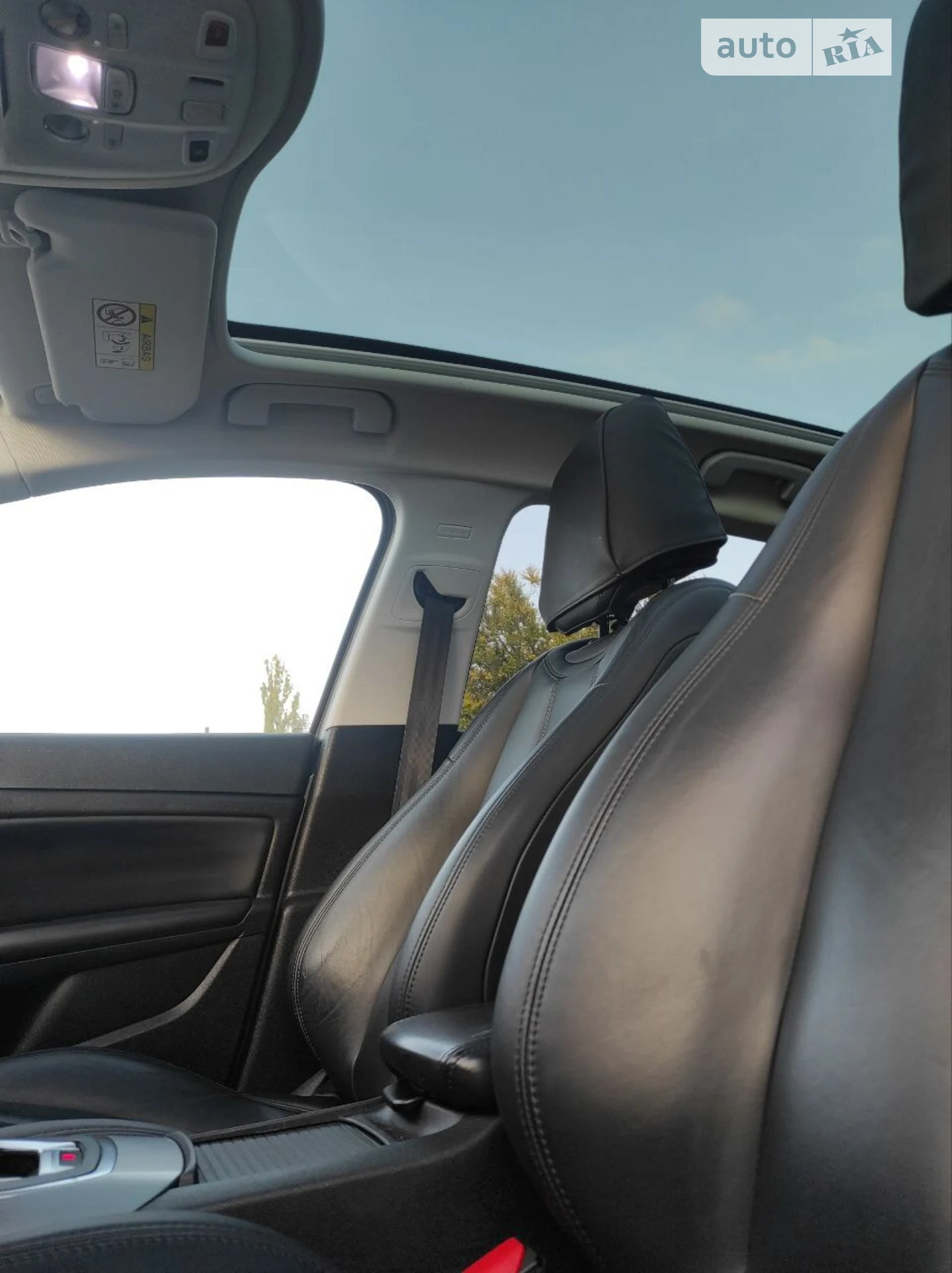 2015 Peugeot 308 - мініатюра 15