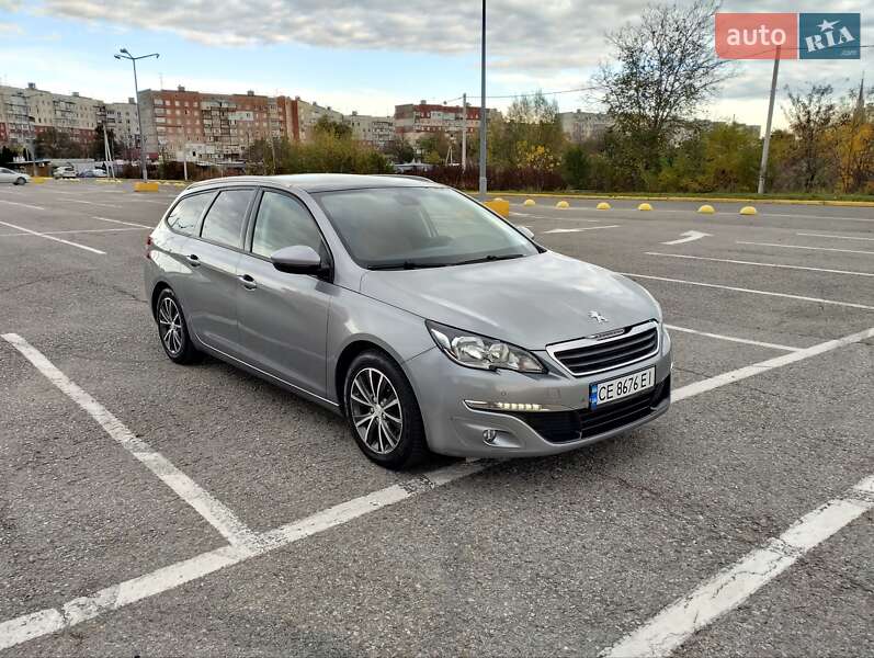 Універсал Peugeot 308 2015 в Чернівцях