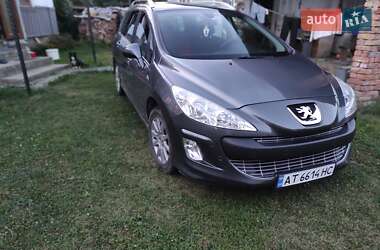 Универсал Peugeot 308 2008 в Косове