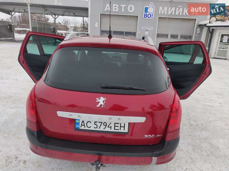 Универсал Peugeot 308 2009 в Нововолынске