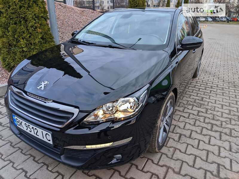 Універсал Peugeot 308 2014 в Рівному