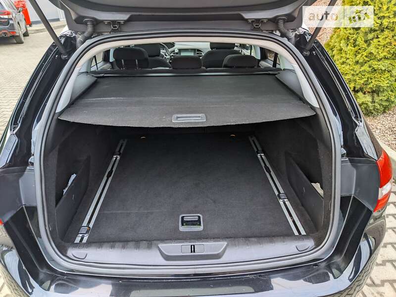 Універсал Peugeot 308 2014 в Рівному