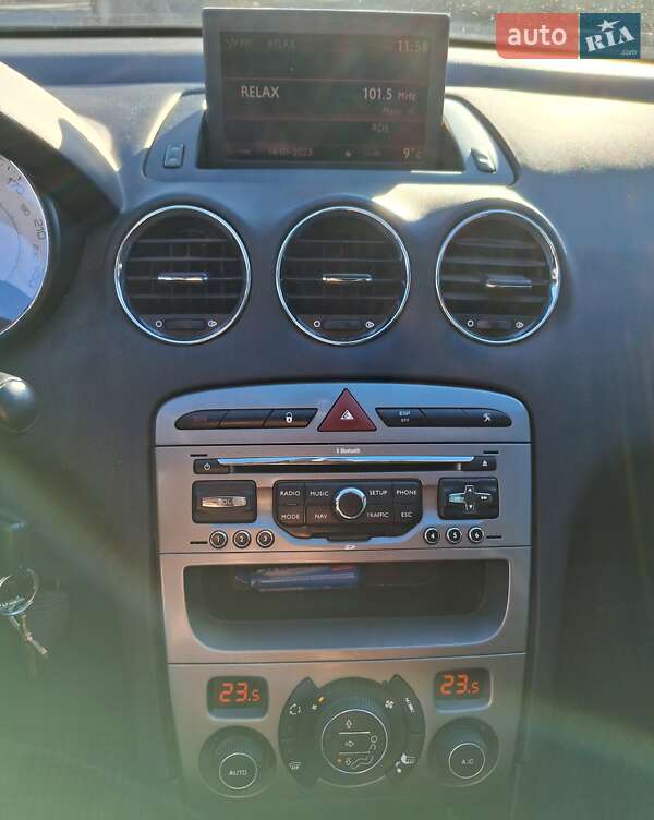 Універсал Peugeot 308 2011 в Києві