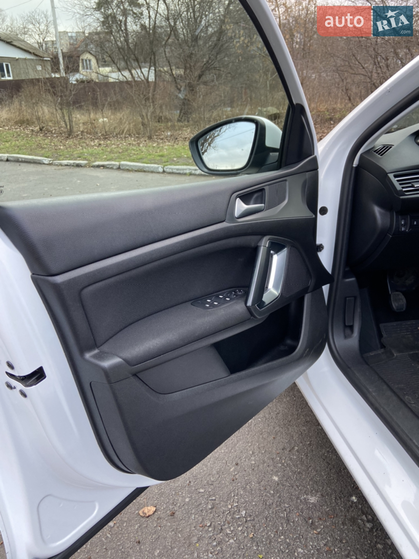 2015 Peugeot 308 - мініатюра 8