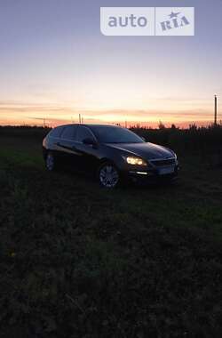 Универсал Peugeot 308 2014 в Бережанах