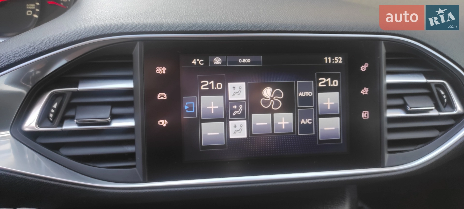 2016 Peugeot 308 - мініатюра 13