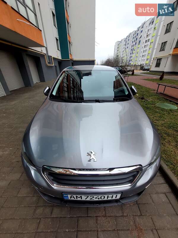 Peugeot 308 2015