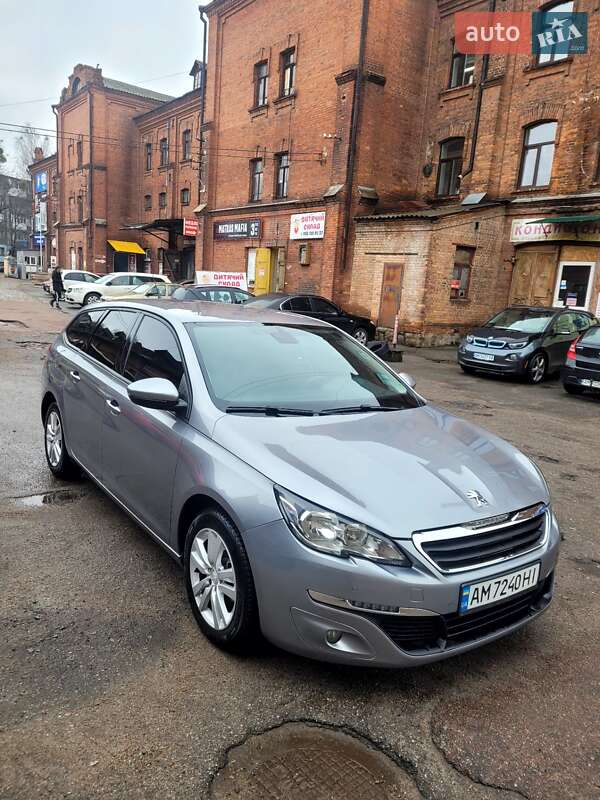 Універсал Peugeot 308 2015 в Житомирі