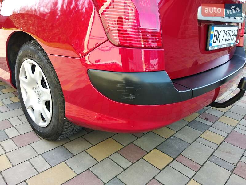 Універсал Peugeot 308 2010 в Дубні