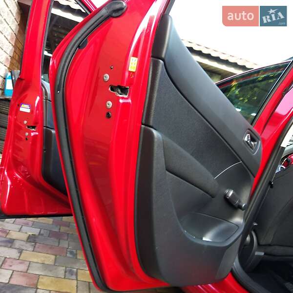 Універсал Peugeot 308 2010 в Дубні