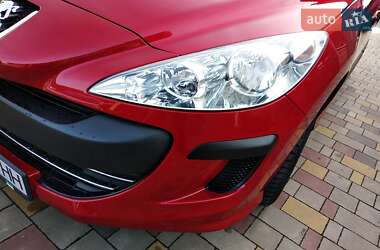Универсал Peugeot 308 2010 в 