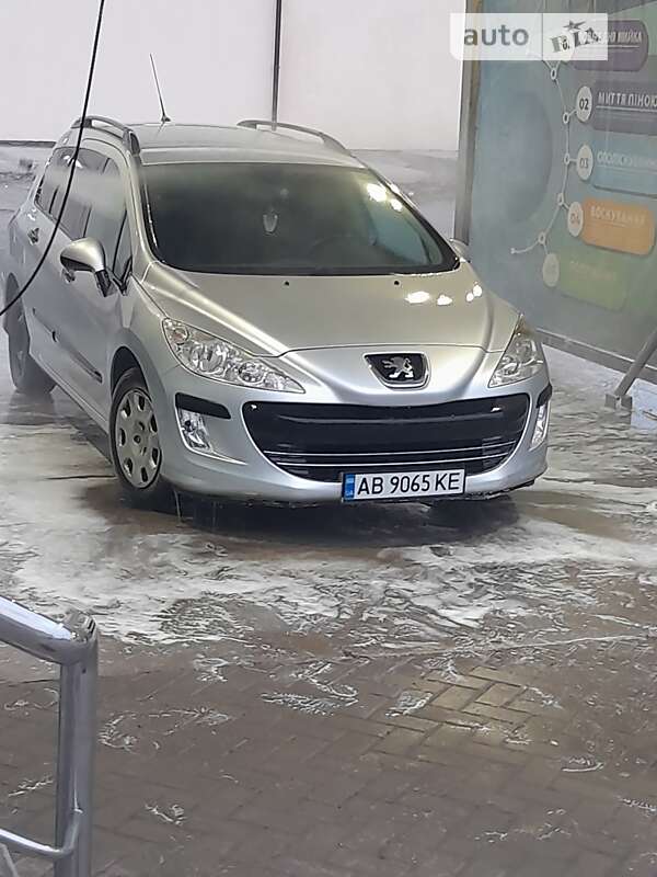 Универсал Peugeot 308 2010 в Бершади