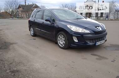 Универсал Peugeot 308 2010 в Калуше