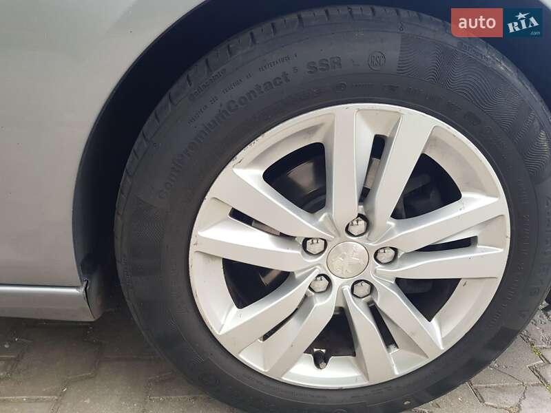 Універсал Peugeot 308 2016 в Миколаєві