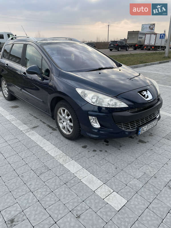 Універсал Peugeot 308 2010 в Львові