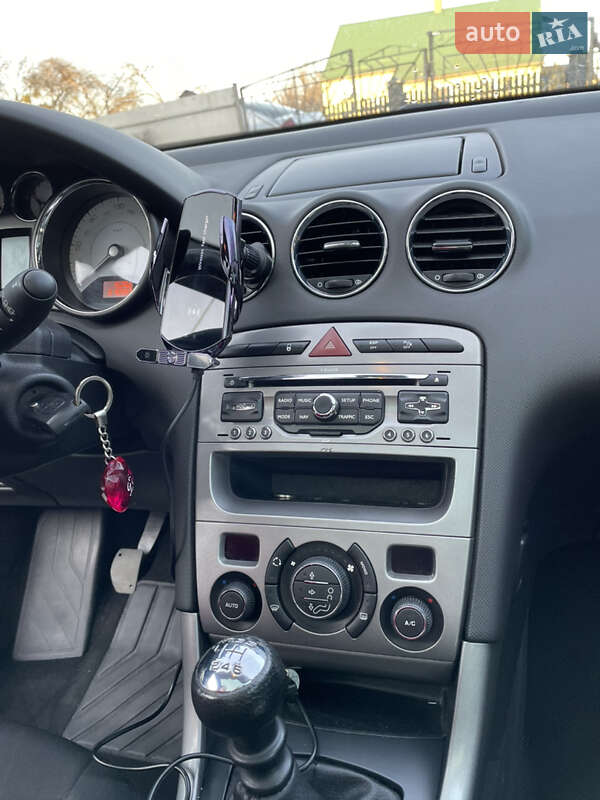 Універсал Peugeot 308 2010 в Львові